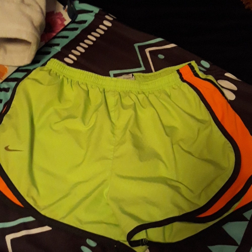 Running shorts